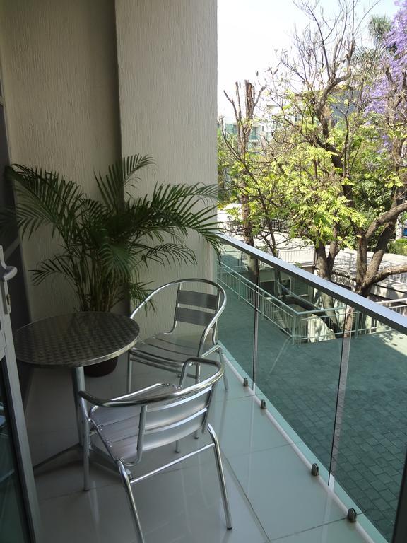 Triumph Tower Residence Cuernavaca Eksteriør bilde